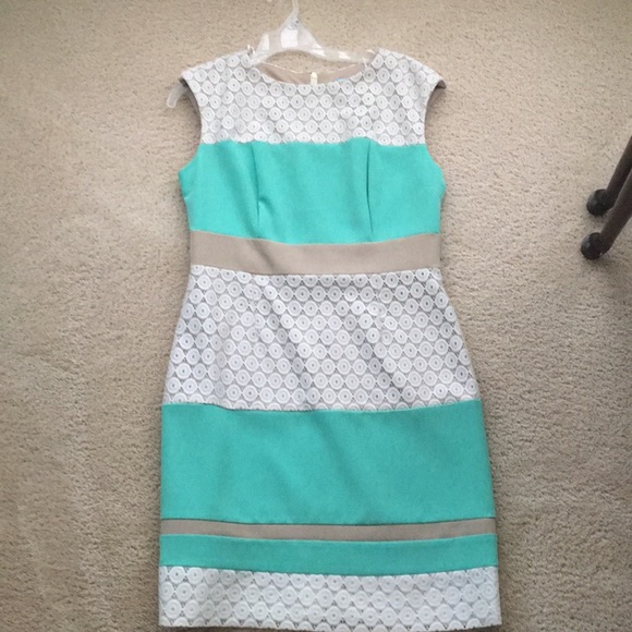 Studio One Dresses & Skirts - Studio One New York Size 10 Green and White Dress